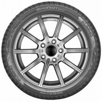 225/40 R18 92W Kumho WinterCraft WP52+