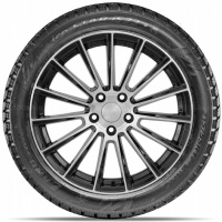 235/55 R18 104T Landsail ice STAR iS33